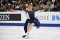 17-18フィギュアスケートグランプリ（GP）ファイナル、アイスダンス・フリーダンス（FD）。演技に臨むガブリエラ・パパダキス/ギヨーム・シゼロン組（2017年12月9日撮影）。(c)AFP PHOTO / Toshifumi KITAMURA