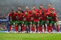 サッカー欧州選手権準々決勝、ポルトガル対フランス。試合前の写真撮影に臨むポルトガルの選手（2024年7月5日撮影）。(c)JAVIER SORIANO / AFP
