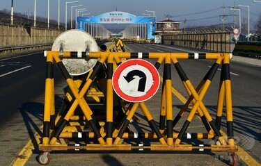 韓国、開城で北朝鮮との共同事業を中断 写真2枚 国際ニュース：AFPBB News