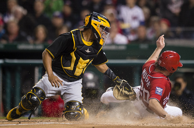 誘拐されたパイレーツ捕手の母親が解放される、犯人グループは警察官5人