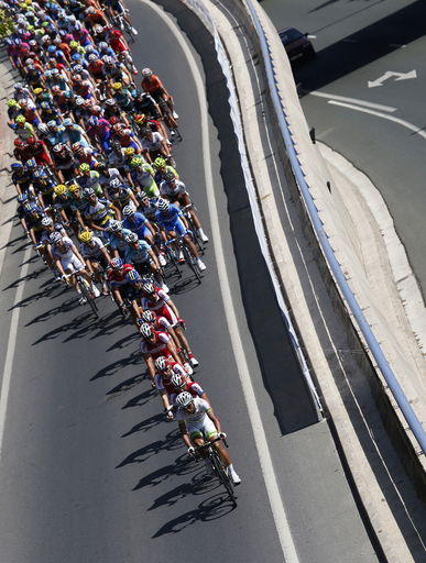 スプリント勝負を制したデーゲンコルプが第5ステージ優勝、ブエルタ・ア・エスパーニャ