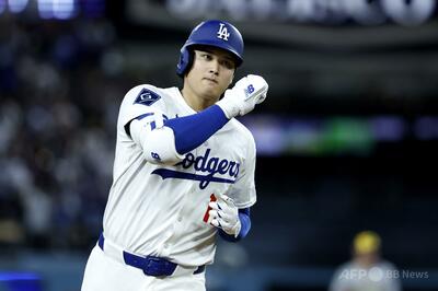 ドジャースが2年連続WS進出、大谷3本塁打 投げては7回途中10K無失点