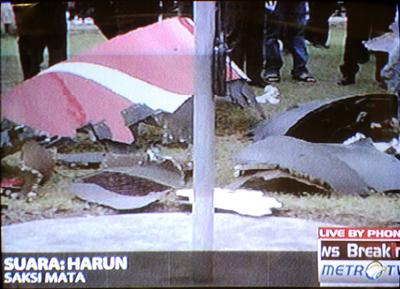 カンタスの乗客、「機内の様子」を緊急着陸直後にツイート