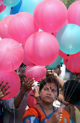 インド売春婦会議、合法化を訴える - インド