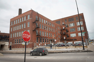 米シカゴ市警、「秘密尋問施設」で容疑者暴行か