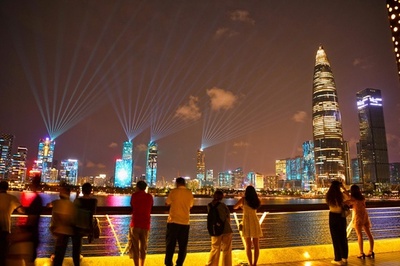 深センの奇跡再び、社会主義先行モデル地区への挑戦