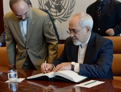 米・イラン外相、26日に初の核協議へ