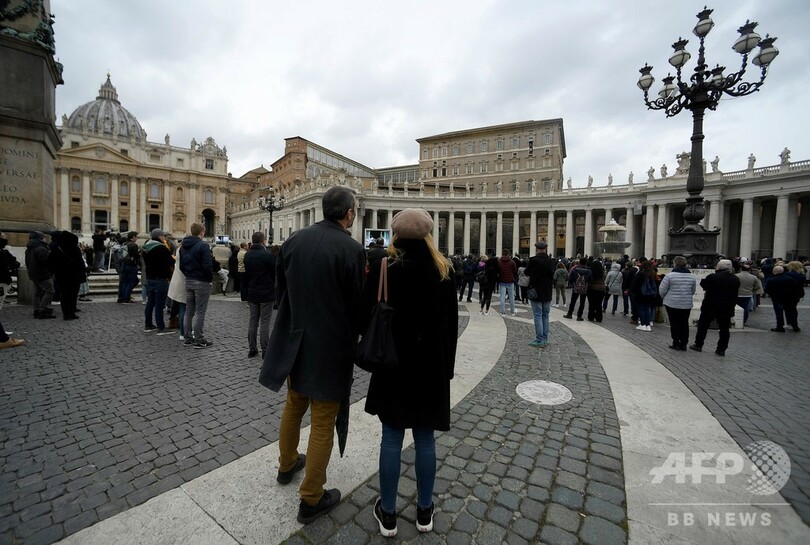 フランシスコ教皇、「風邪」で四旬節の黙想を欠席へ