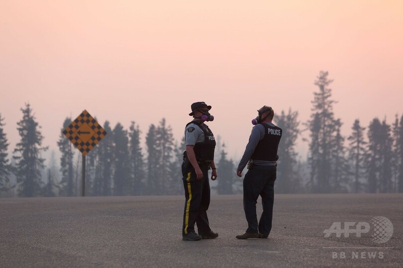 カナダの大規模な森林火災、延焼速度が大幅に低下