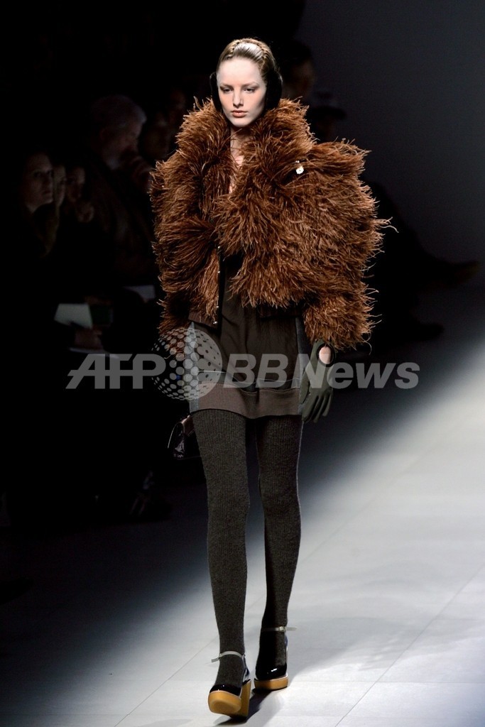 ＜07/08年秋冬パリ・コレクション＞アンダーカバー、新作を発表 - フランス