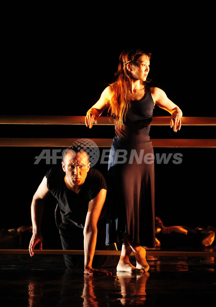 日本人ダンサー、ルーマニアで東日本大震災チャリティー