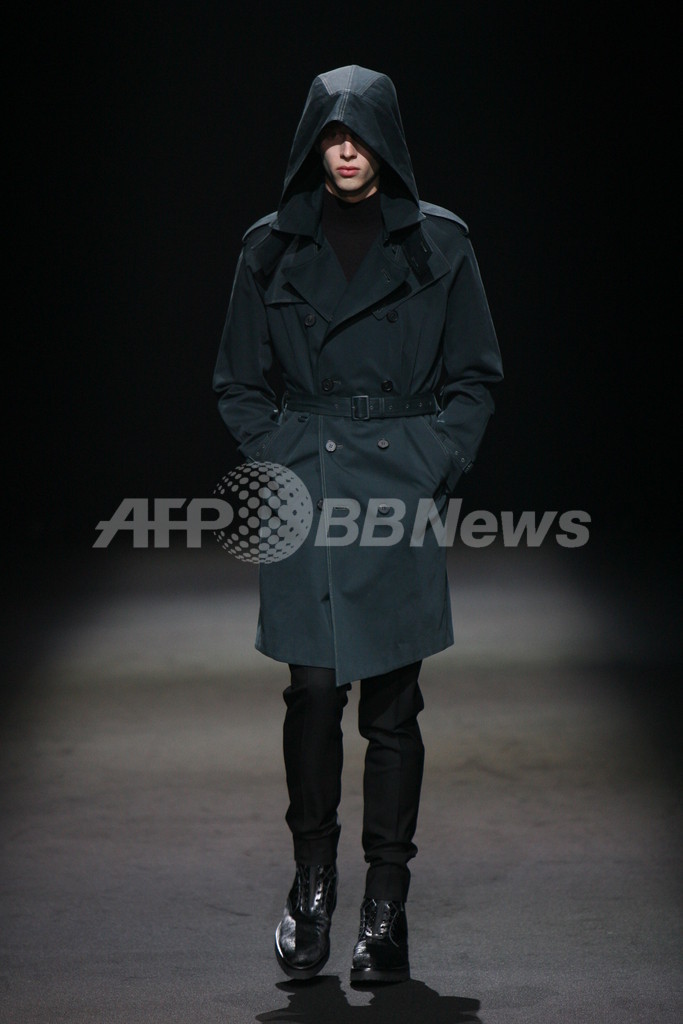 ＜09/10年秋冬東京・コレクション＞ラッド ミュージシャン、新作を発表