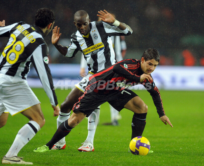 ユベントス 計6得点の入ったミラン戦を制す