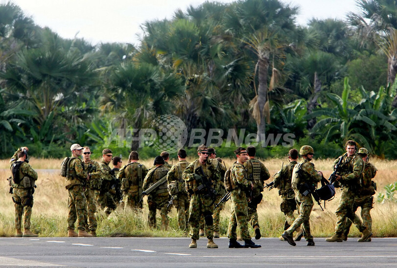 独立以来最悪の銃撃戦続く、他国の軍を大統領が要請 - 東ティモール