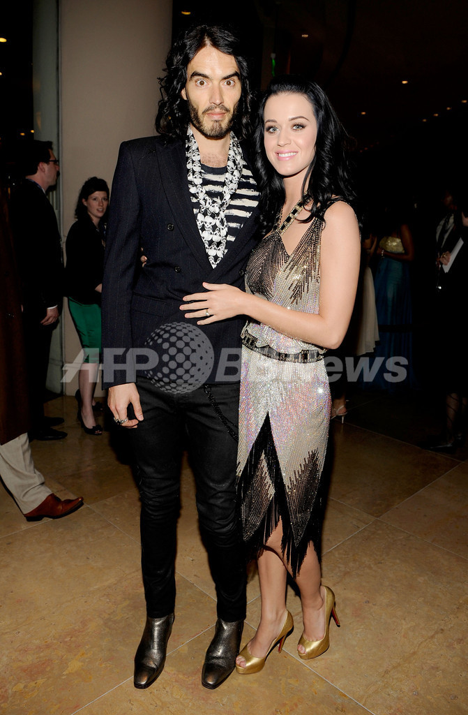 ケイティ・ペリーとラッセル・ブランドが挙式