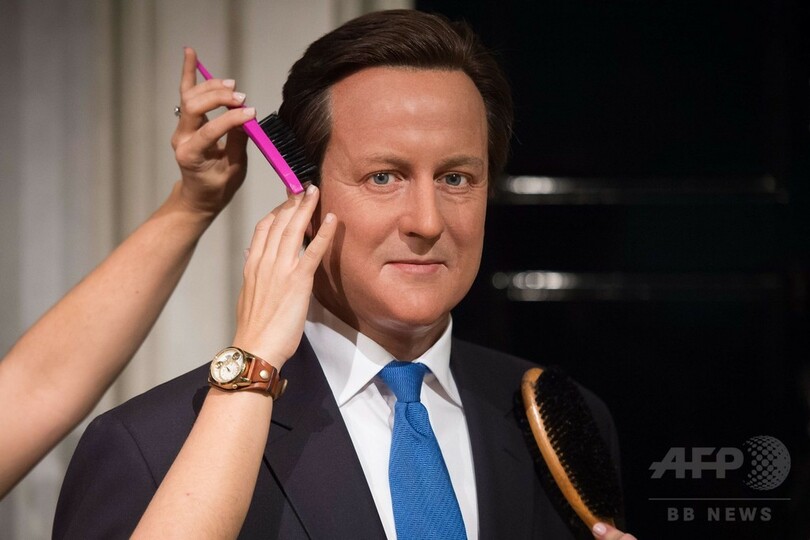 キャメロン英首相のろう人形、白髪としわ増やして再公開