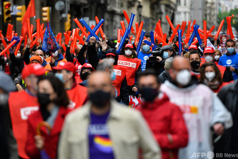 コロナ流行下のメーデー、フランス・スペイン・独ベルリンで大規模デモ
