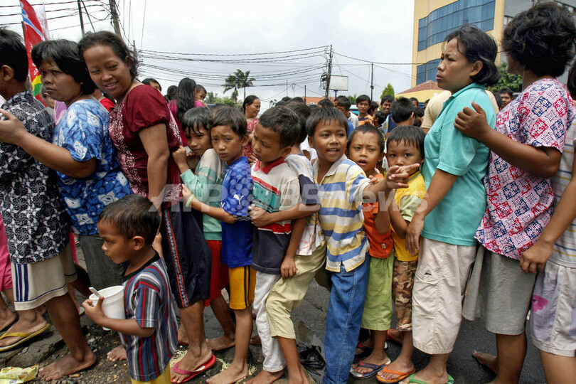 ジャカルタ近郊でも洪水、豪雨の影響で - インドネシア