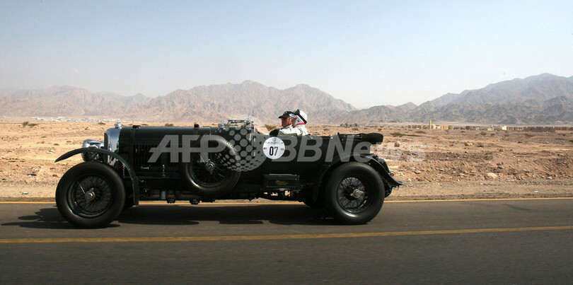 世界のビンテージカーが大集合、ヨルダンでクラシックカーレース