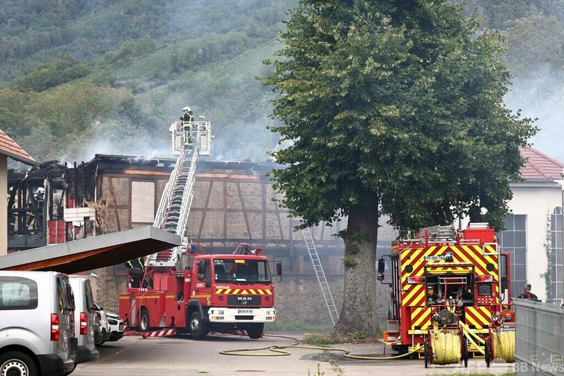 貸別荘で火災、9人死亡 仏東部