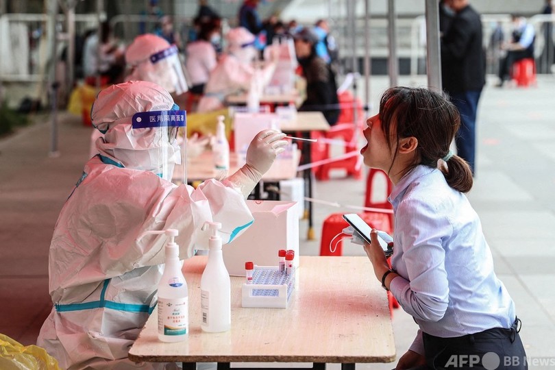 コロナで医療従事者ら少なくとも11万5000人死亡、WHO