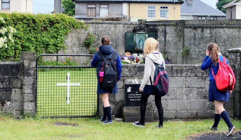 アイルランドのカトリック系施設、子どもでワクチン実験か