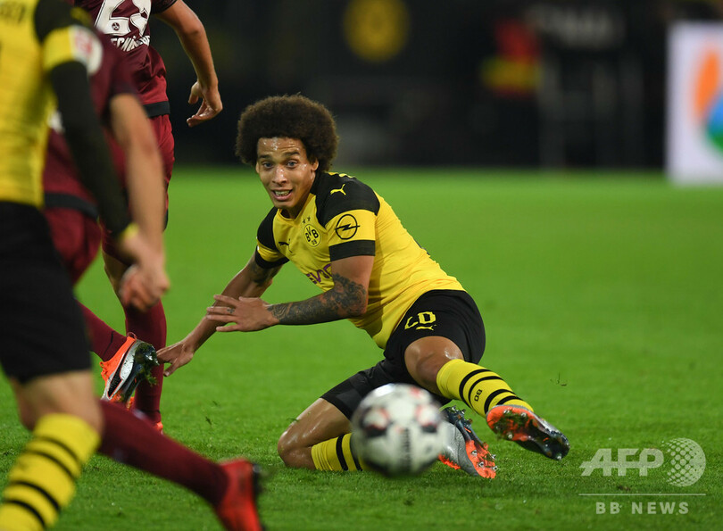 ドルトムントが7発大勝、2位浮上で王者バイエルンを追走