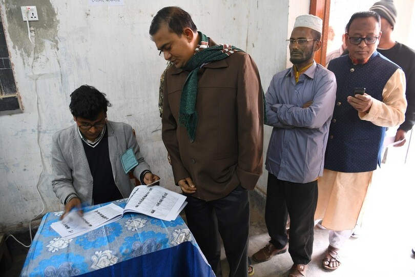 バングラデシュ総選挙、与党が圧勝 野党は再選挙要求