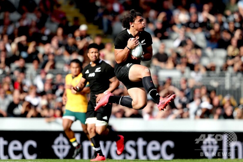 オールブラックスが豪に快勝、クラークが鮮烈な先発デビュー