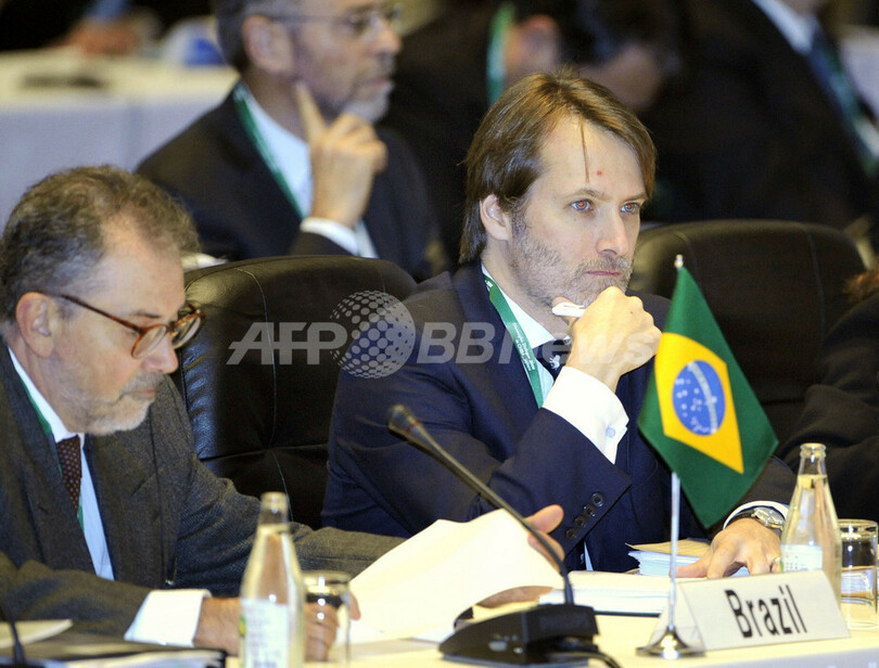 ブレア前英首相、各国へ温暖化対策の履行求める、「G20対話」基調演説