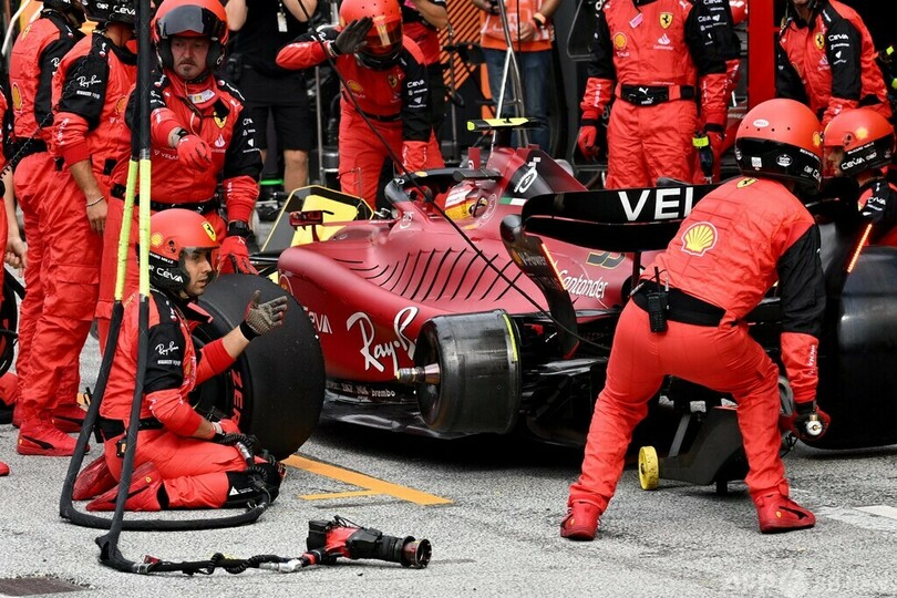 「めちゃくちゃ」 フェラーリが散々なレース嘆く オランダGP