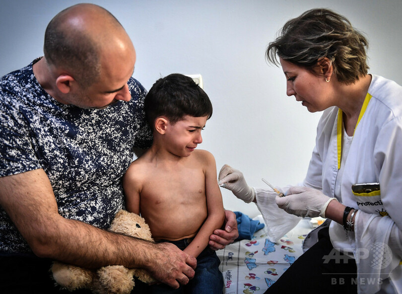 ワクチンに対する親の不信感で子ども多数が死亡 ルーマニア 写真2枚 国際ニュース Afpbb News ワクチンに対する親の不信感で子ども多数が死亡 ルーマニア 写真2枚 国際ニュース Afpbb News