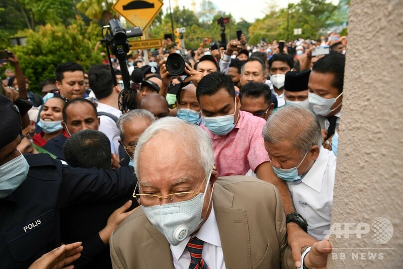 マレーシア元首相に禁錮12年 政府系ファンドめぐる巨額汚職で