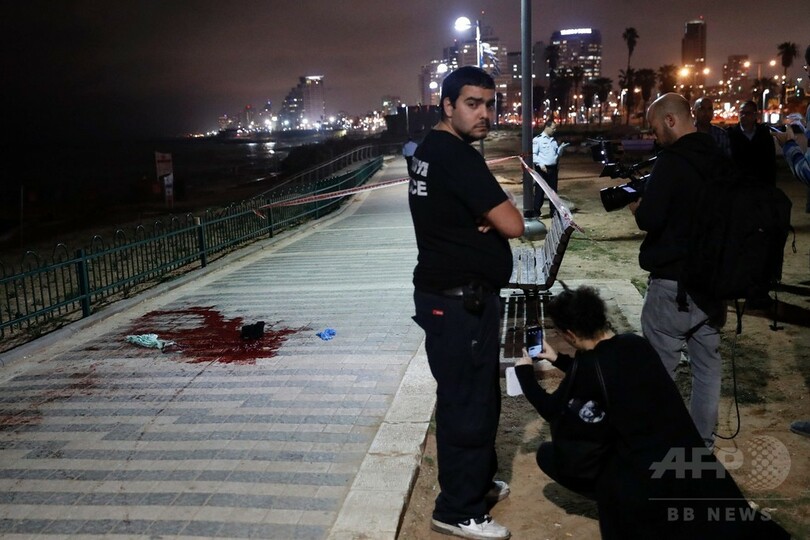テルアビブで無差別殺傷、米観光客死亡 12人負傷