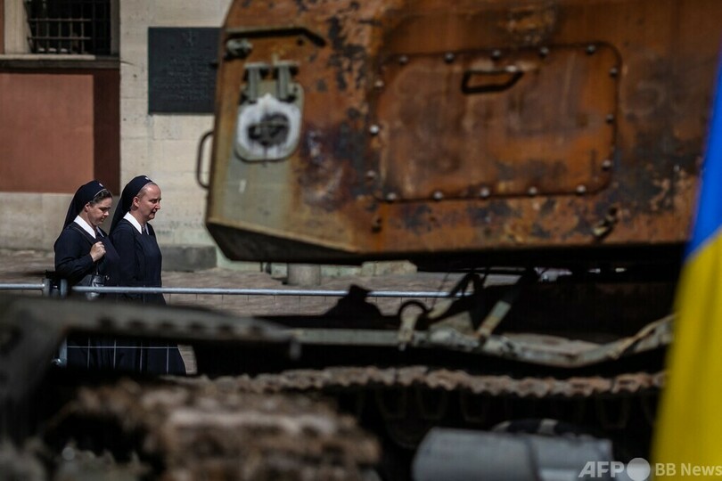 ウクライナ軍が破壊・鹵獲したロシア車両、ポーランドに展示