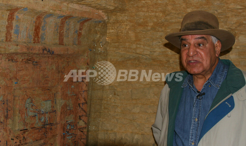 エジプトの「階段ピラミッド」付近で4300年前の墓発見