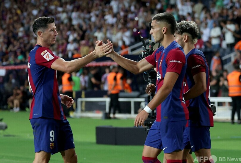 カンプ・ノウ改修中のバルセロナ 「新本拠地」で今季初白星