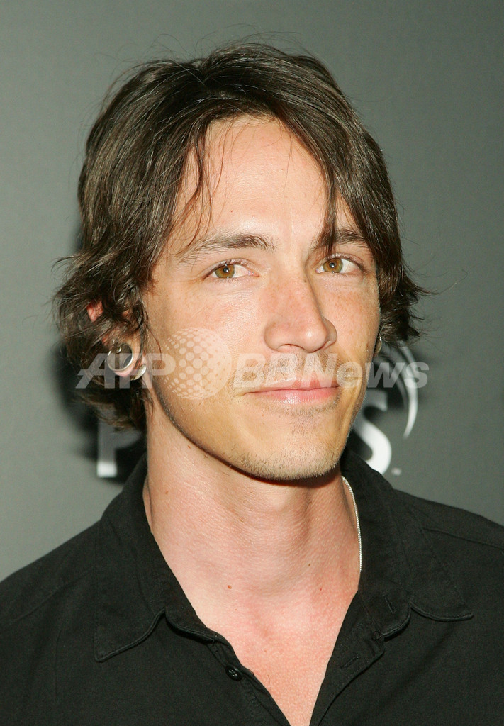 劇場「パール」グランドオープン記念イベントでグウェン・ステファニーのコンサート開催 - 米国