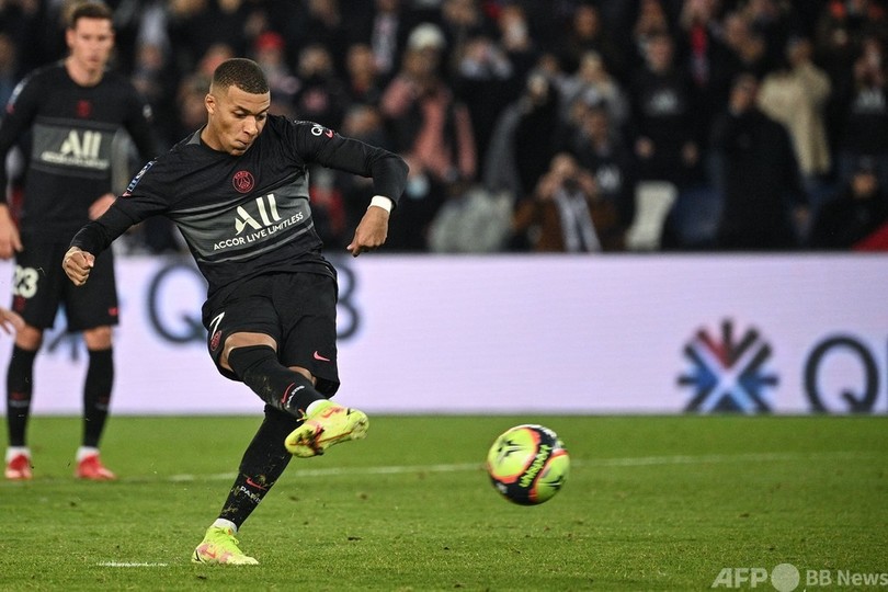 PSGが辛くも逆転勝ち エムバペが終了間際に決勝PK