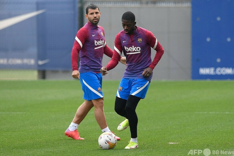 バルサFWデンベレ、5か月ぶり復帰戦でまた負傷