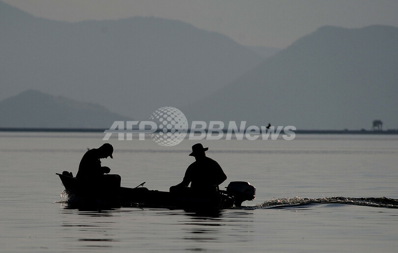 東欧スロバキアのダム湖は釣りの名所、釣果はいまいち
