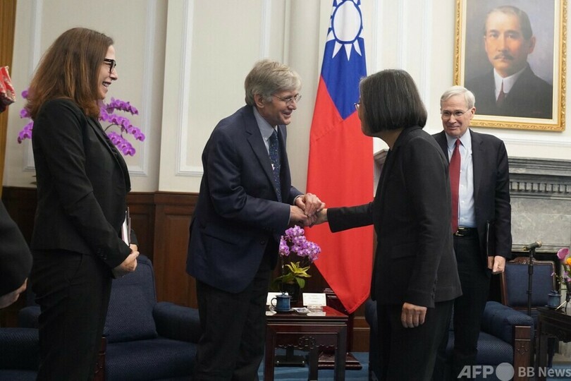 台湾の蔡英文総統、米代表団訪問に「大きな意味」