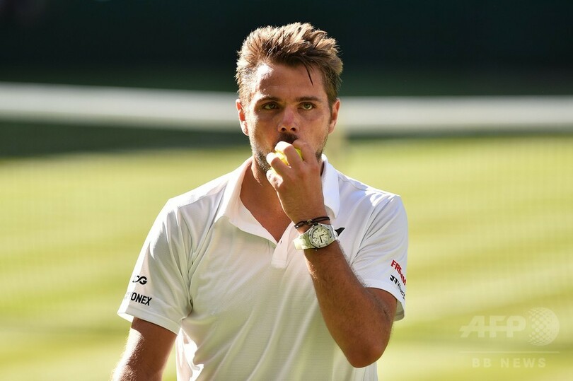 ワウリンカ、恋人ヴェキッチと共に番狂わせ ウィンブルドン初戦突破