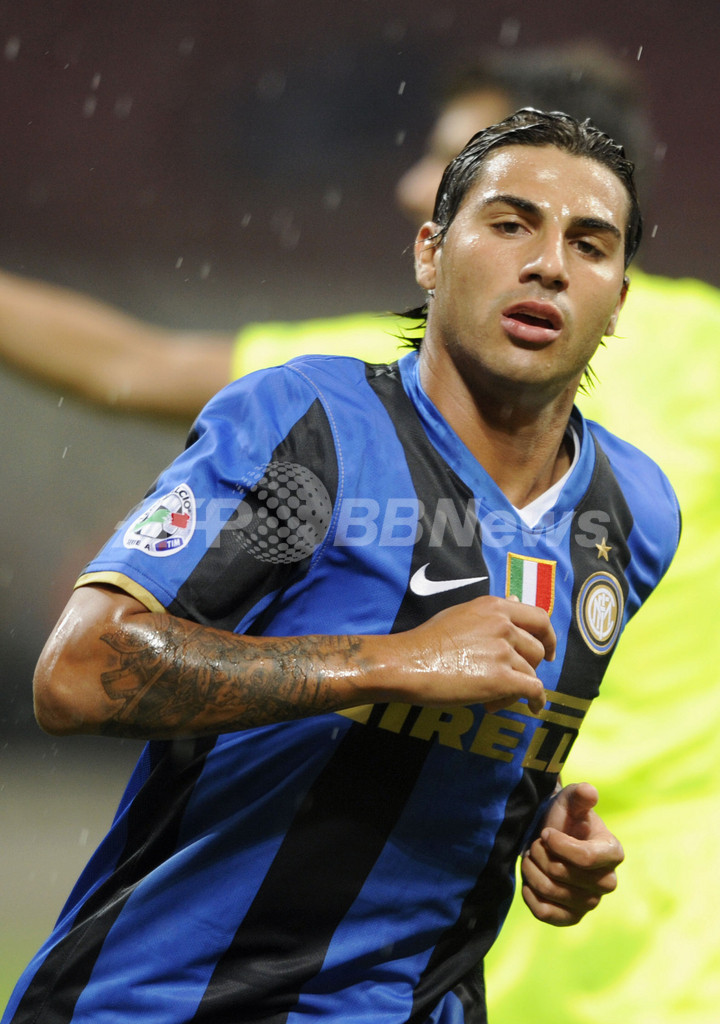 インテル カターニアを下しシーズン初勝利を挙げる