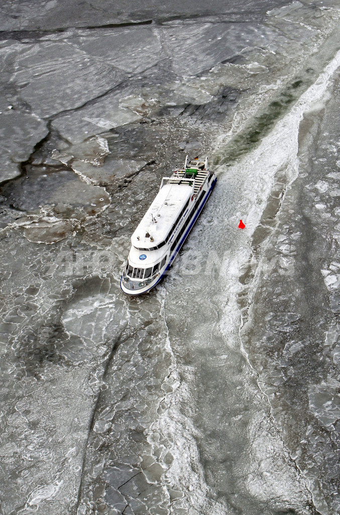 欧州の寒波による死者13人に、交通まひ 停電や事故も