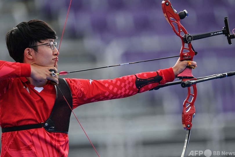 日本がアーチェリー男子団体で銅メダル シュートオフ制す