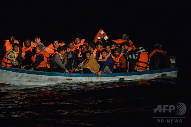 地中海で移民船の転覆相次ぐ、今週に入って死者240人超