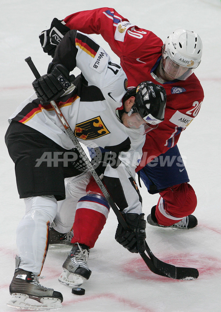 ＜アイスホッケー 世界選手権大会2007＞ドイツ ノルウェーを降しグループ3位で2次ラウンドへ - ロシア