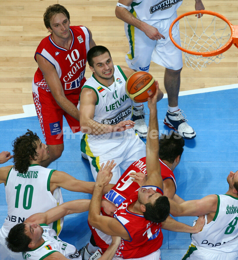 リトアニア クロアチアを降し準決勝へ