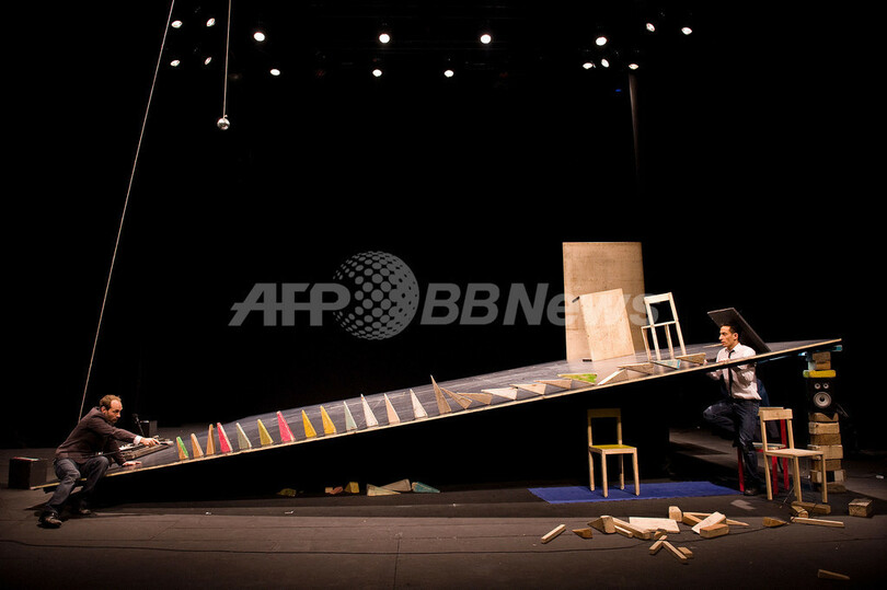 ロンドン国際マイム芸術祭が開幕